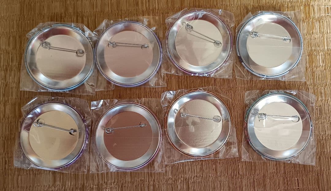 【値下げ中】【匿名配送】男子高校生、はじめての 星座缶バッジ 8点セット