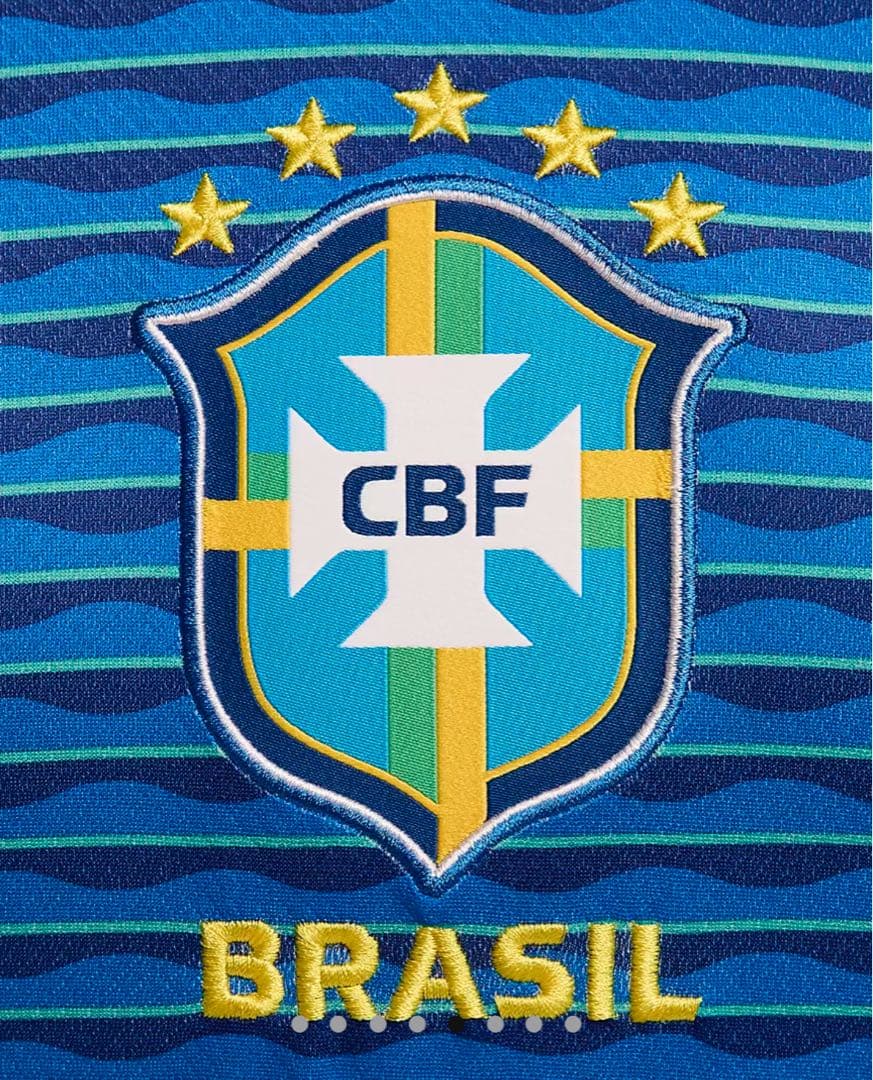 ⭐️新品未使用 正規品NIKE⭐️ ブラジル代表 アウェイ レプリカユニフォーム M