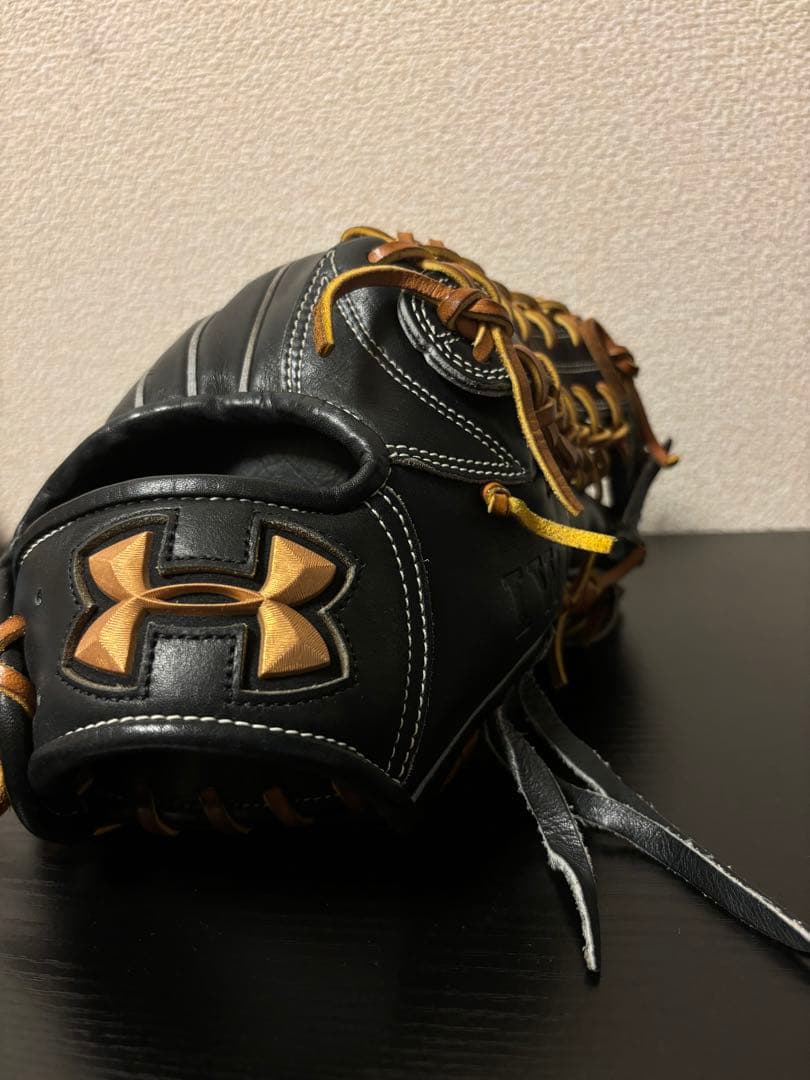 Under Armour 硬式野球グローブ 黒/茶