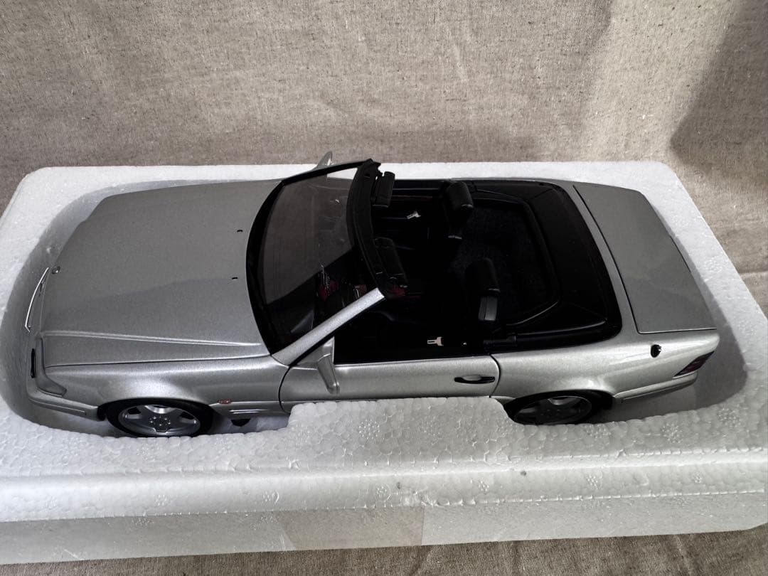 メルセデス・ベンツ SL 600 1/18 1:18 Mercedes Benz