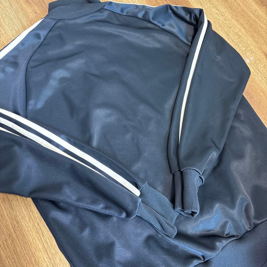 リヨン　フルジップジャケット