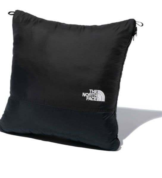 美品THE NORTH FACE ブラッククッション