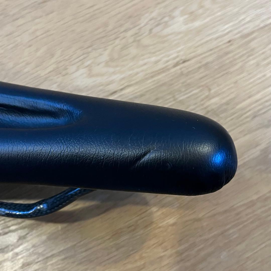DASH CYCLES Stock Slate カーボンサドル