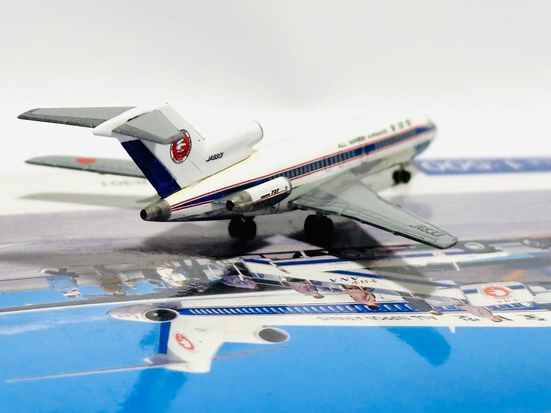 全日空商事 1/500 ANA B727 モデル NH50011
