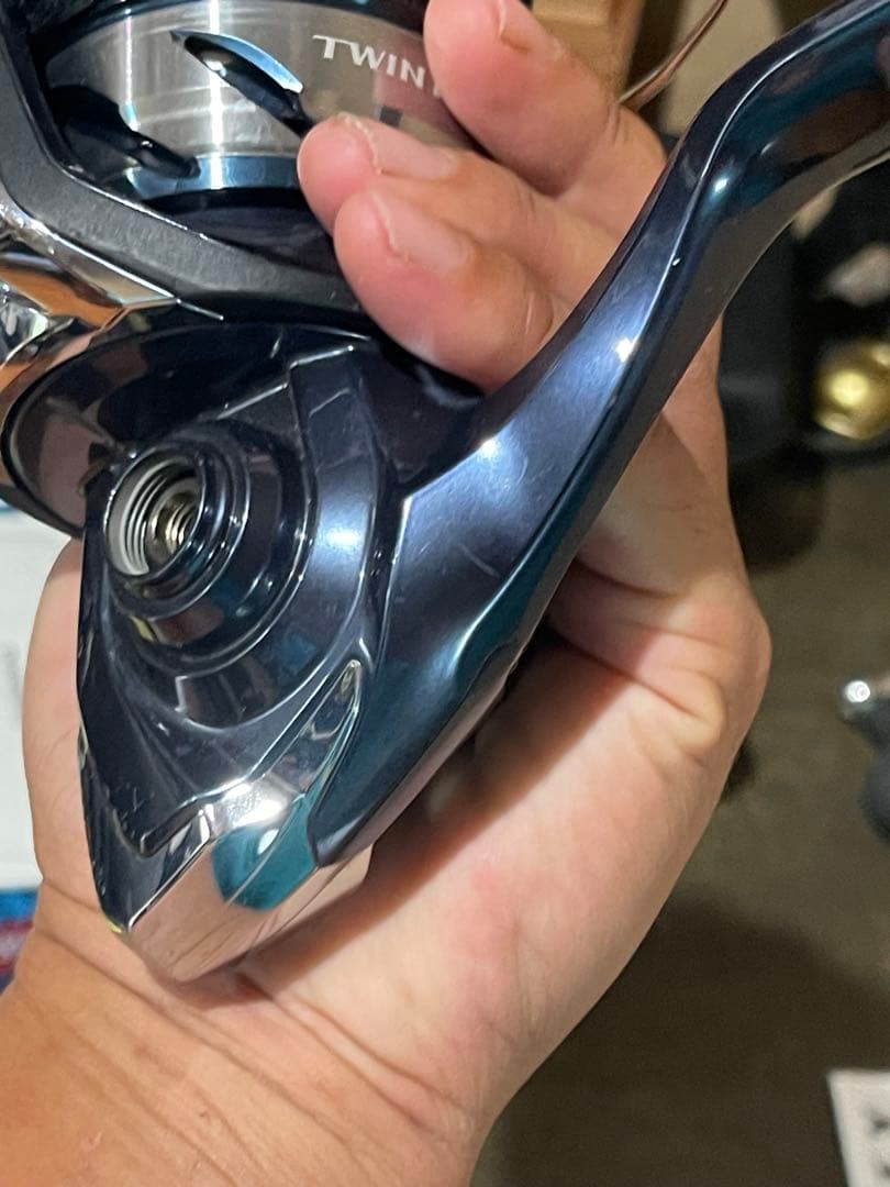 ツインパワー SW14000XG スピニングリール