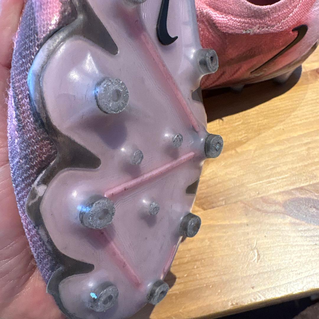 NIKE ファントム