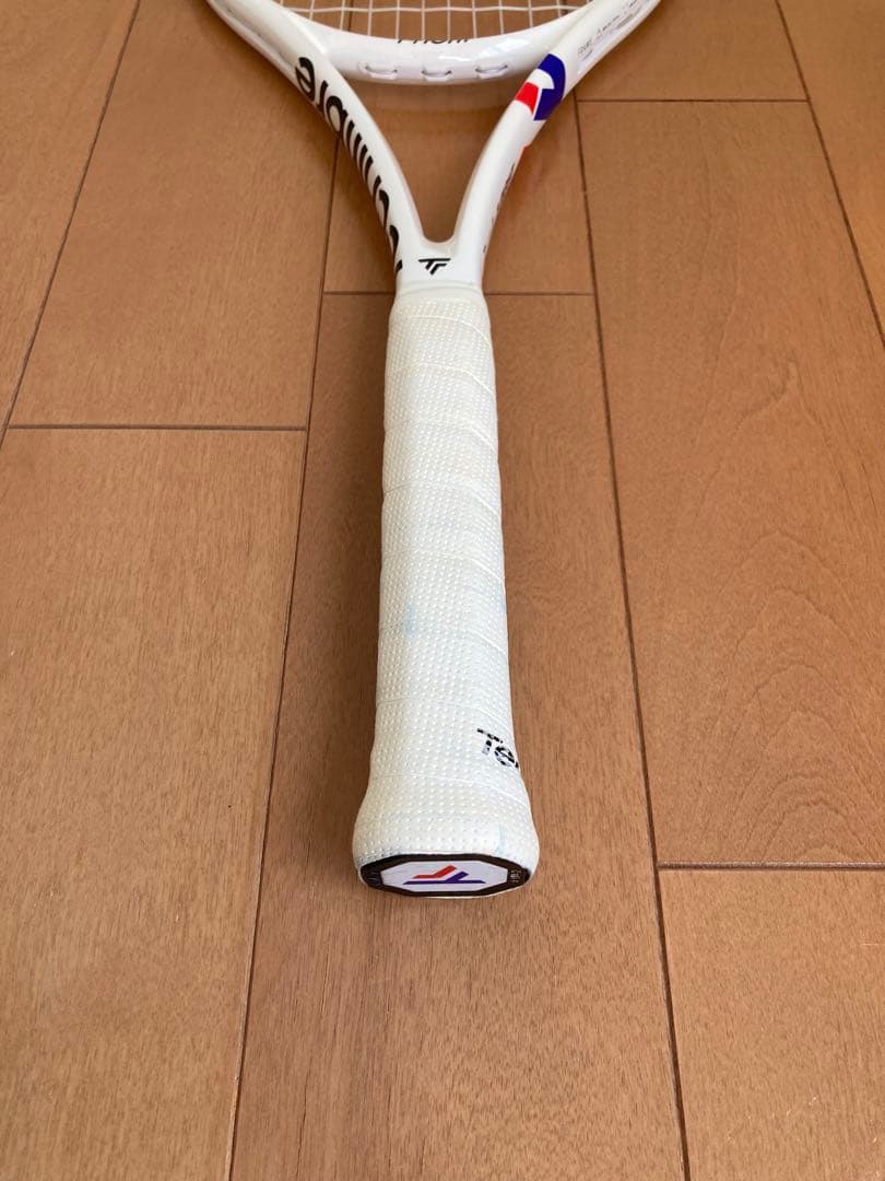 美品2025年 TecnifibreT-FIGHT 300S G2 98インチ