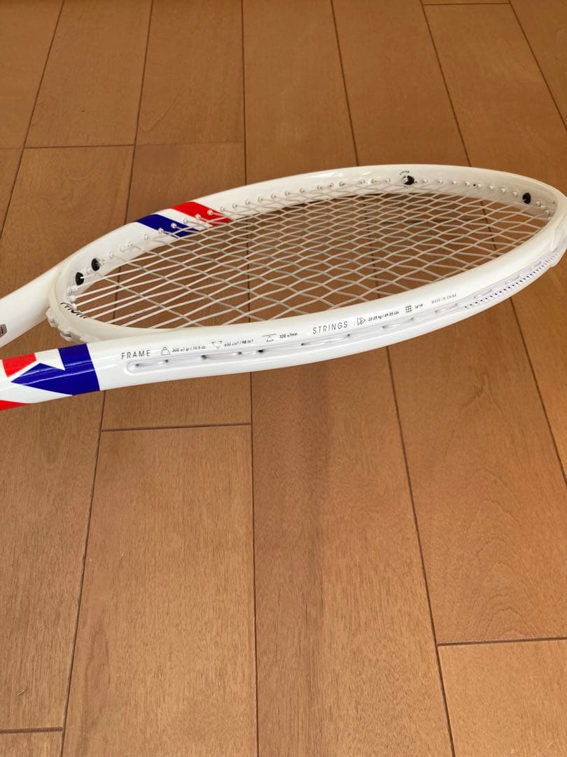 美品2025年 TecnifibreT-FIGHT 300S G2 98インチ