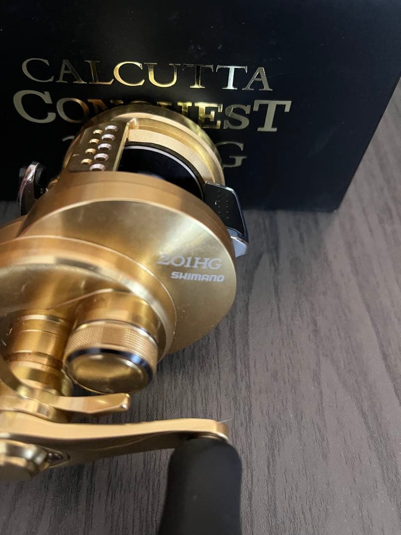 SHIMANO カルカッタコンクエスト 201HG
