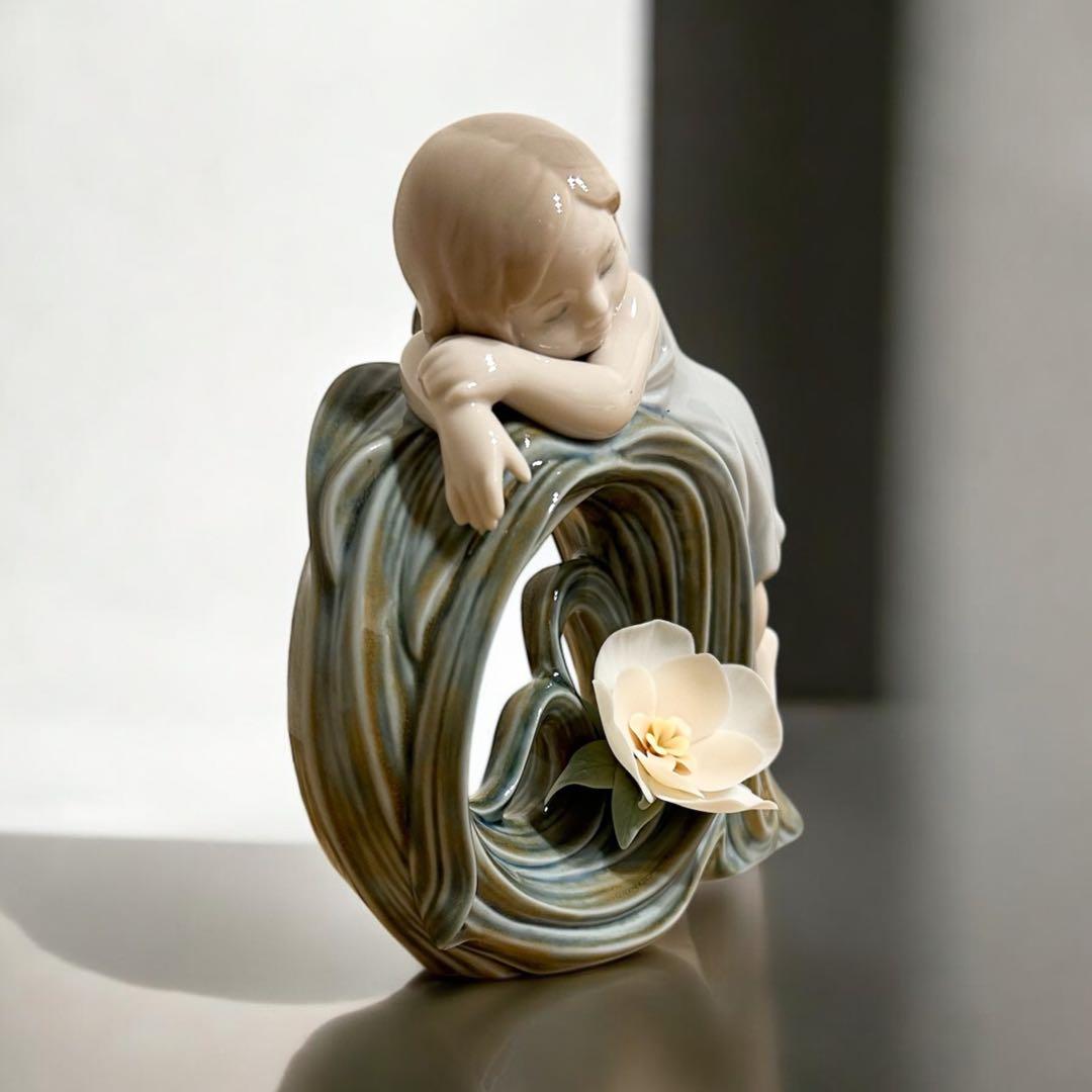 LLADRO リヤドロ　CHILDHOOD DREAM 08129 夢ごこち