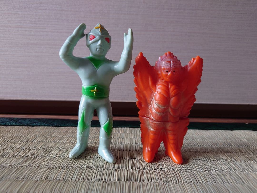 【当時物】【タカトク】【無版権】ミラーマン&キティファイヤー☆希少ソフビセット
