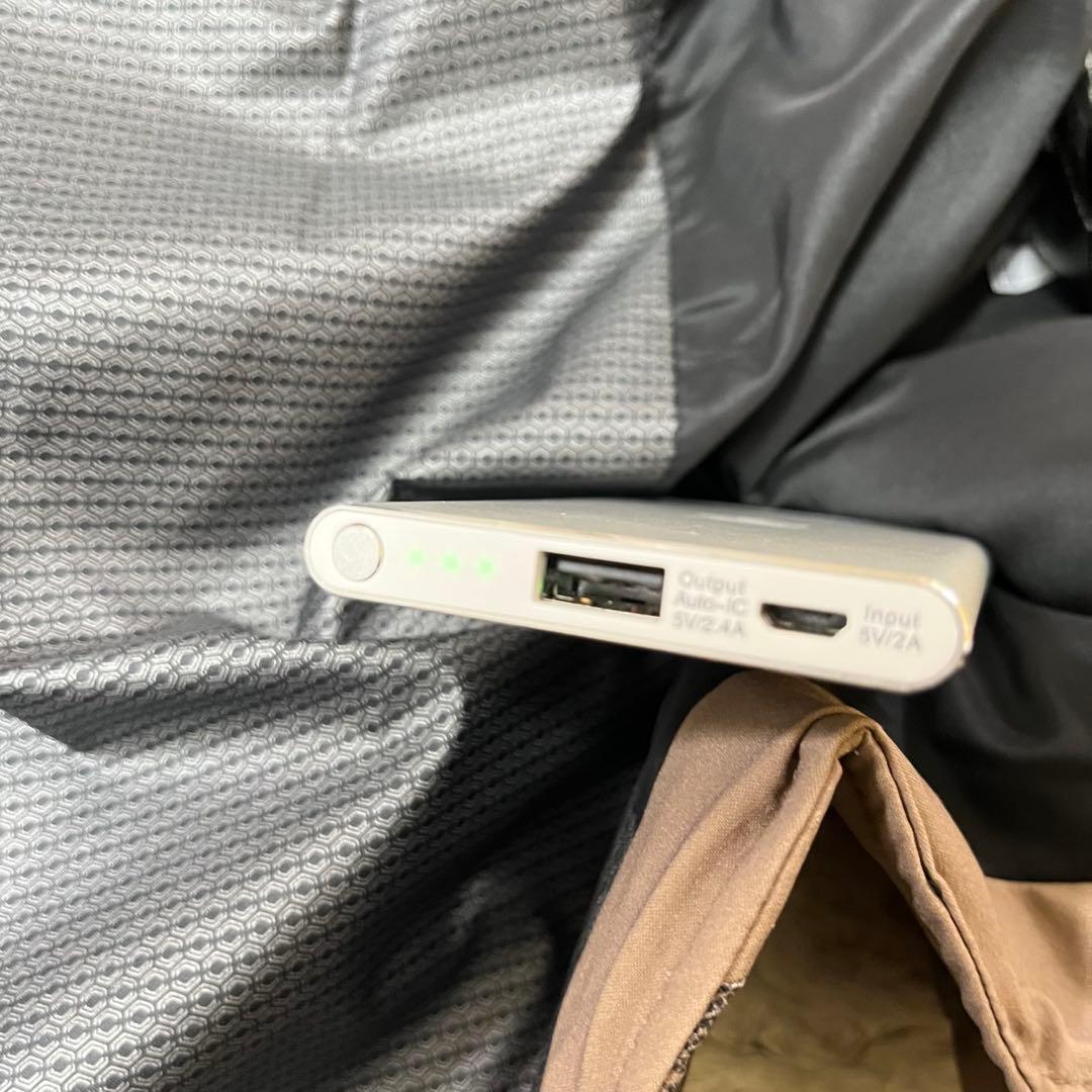 極美品　デサント　モバイルサーモ　中綿ジャケット　大きいサイズ XO