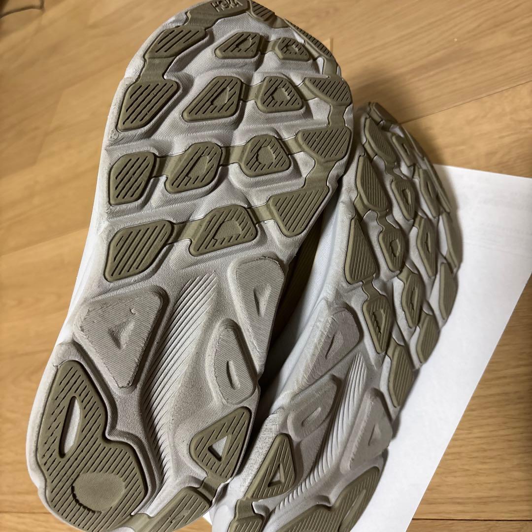 スパイク・シューズ HOKA CRIFTON9