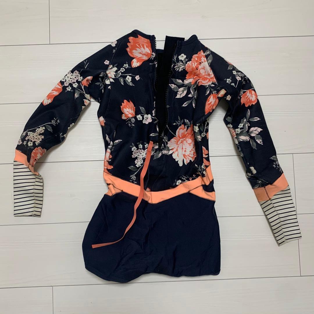 Rip Curl フラワープリント
