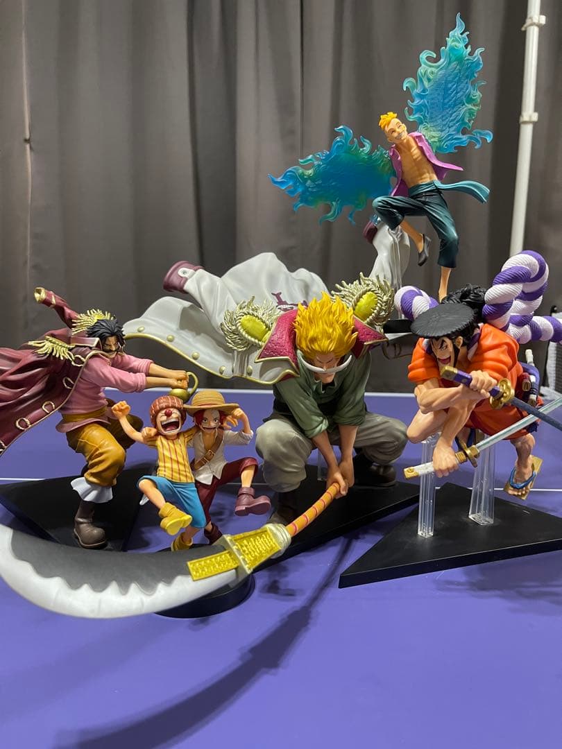 ワンピース フィギュア　一番くじ　the Great Legend 5体セット