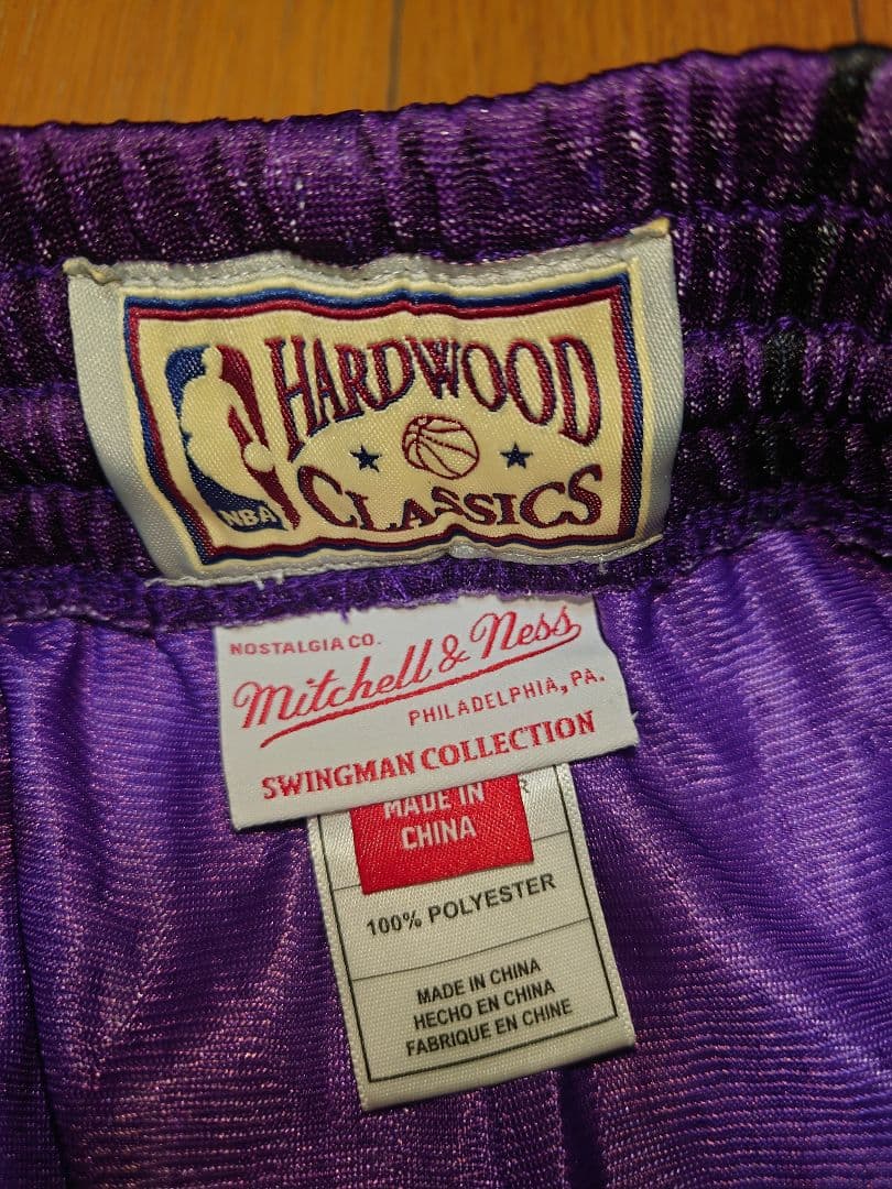Mitchell&Ness ラプターズ バスパン ショーツ ビッグサイズ