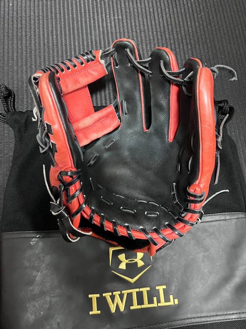 【激レア】UNDER ARMOUR 硬式野球グローブ オーダー品