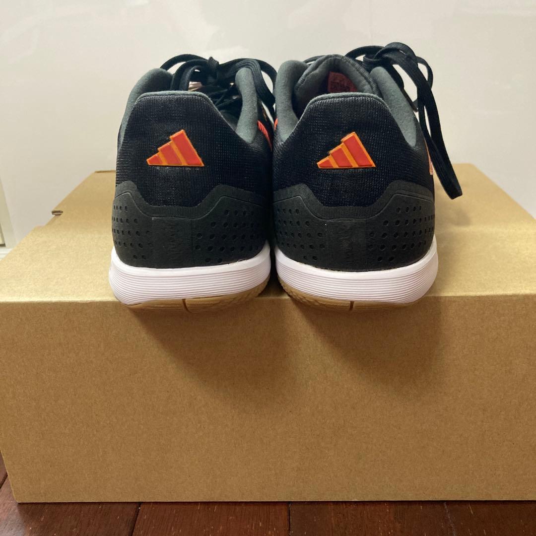 新品 adidas トップ サラ コンペティション フットサルシューズ