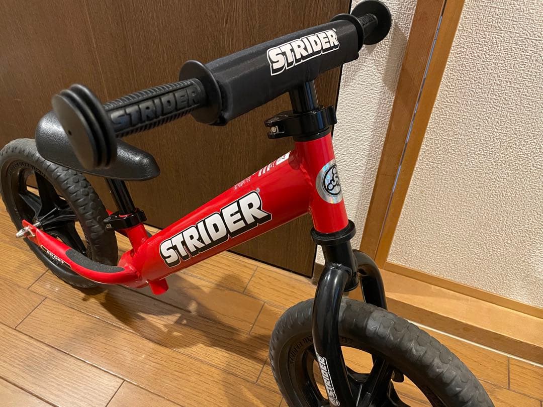 【日本正規品】STRIDER ストライダー SPORTS MODEL 赤