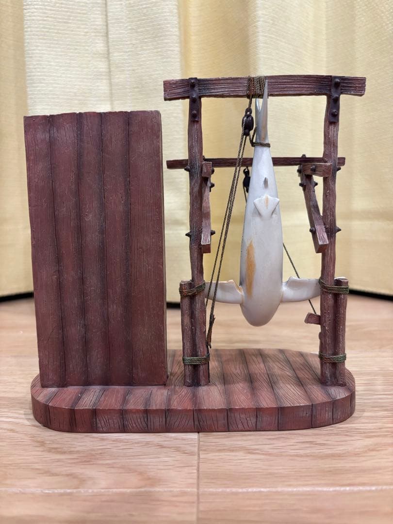 【美品】USJグッズ JAWS ジョーズ キーチェーンフック スタンド