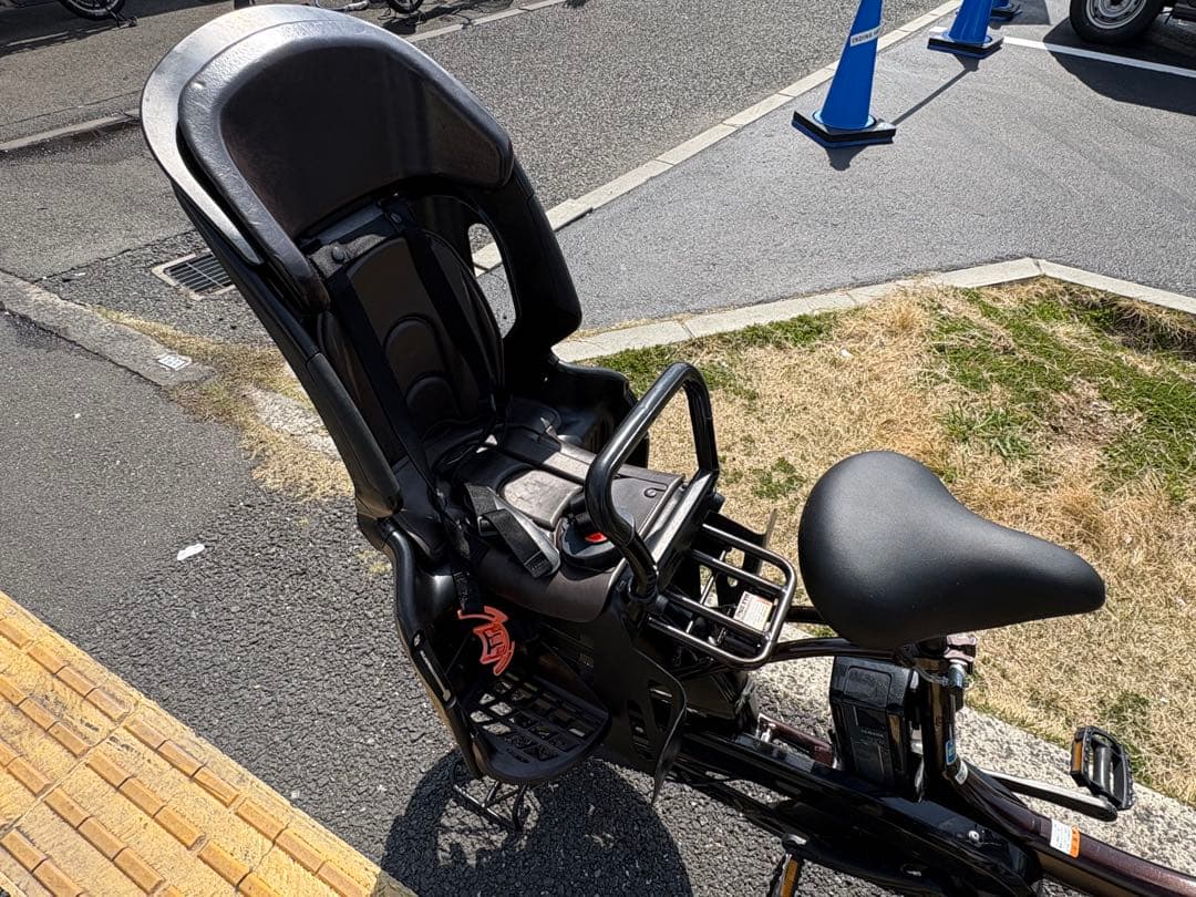 035中古20㌅YAMAHA電動アシスト自転車　12.3Ah 大阪
