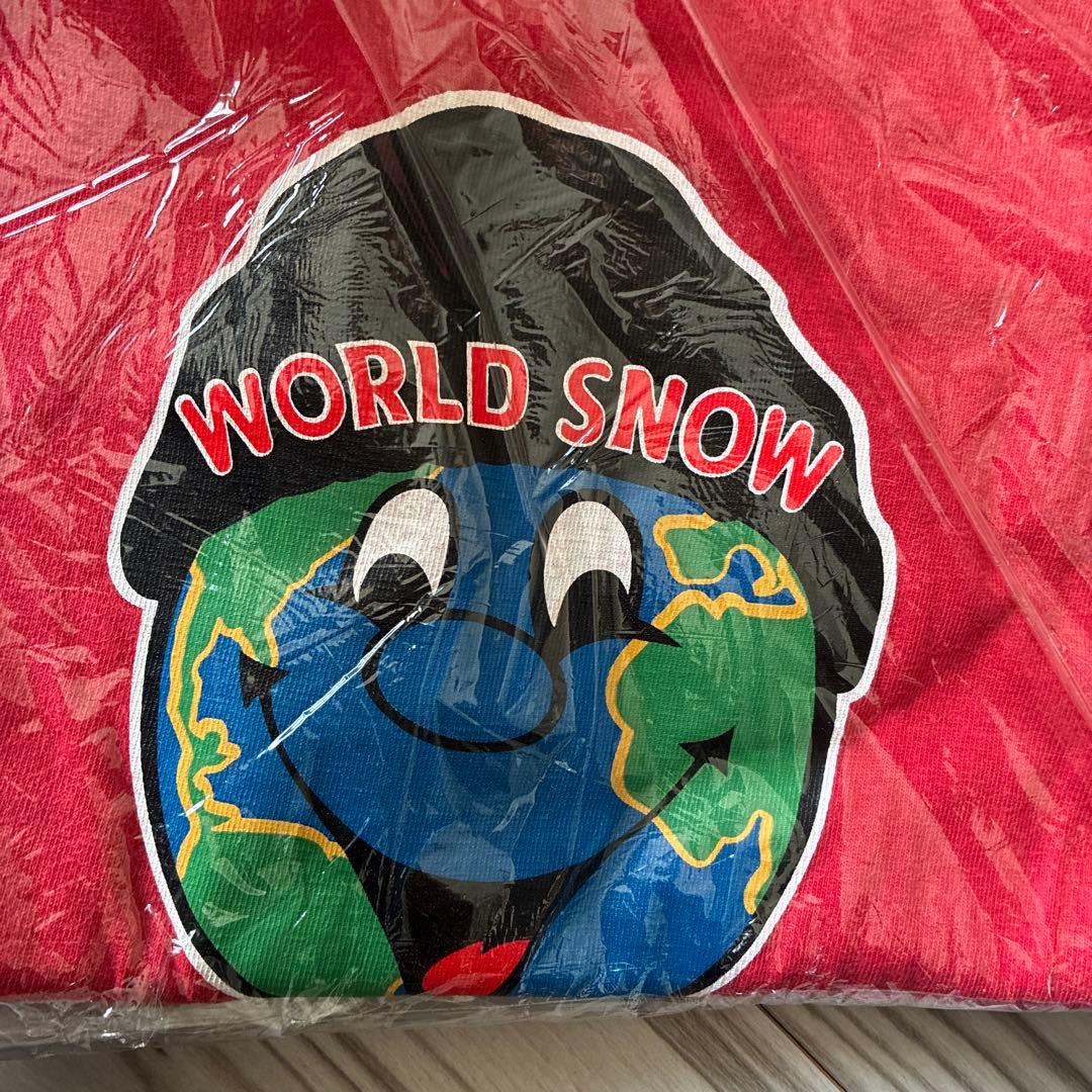 WORLD  by STEVE ROCCO プリントTシャツ