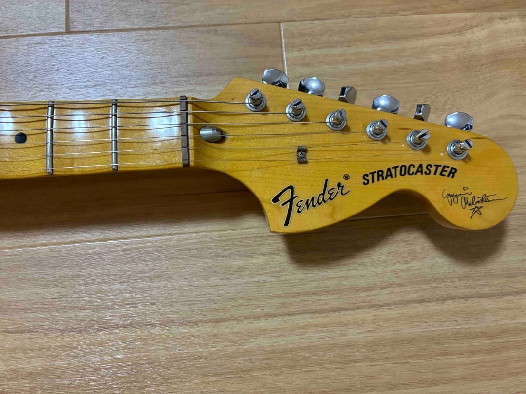 フェンダーイングウェイモデルネック+フェンジャパCARボディ　HS-3