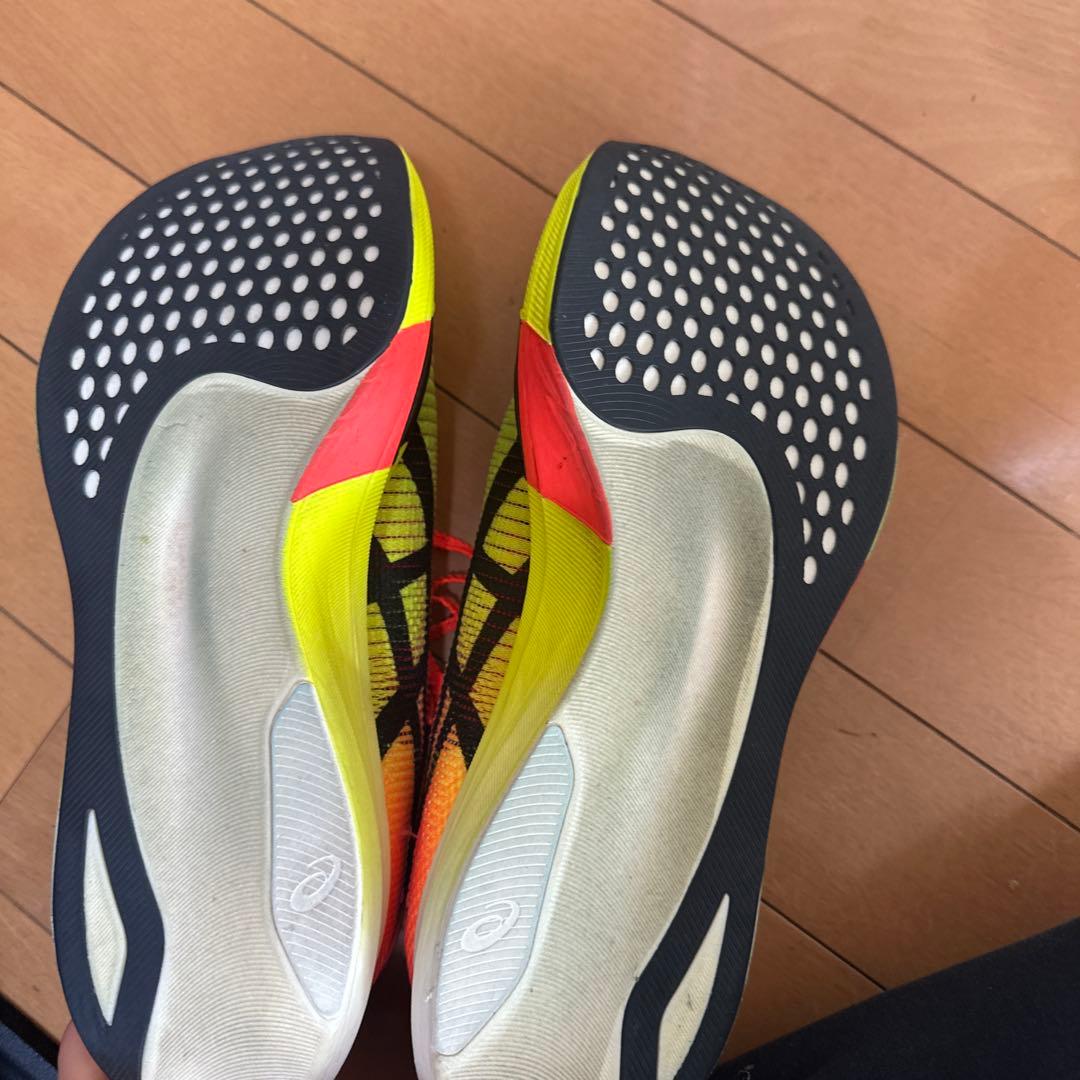 AsicsSPEEDEDGEPARI アシックスメタスピードエッジパリ