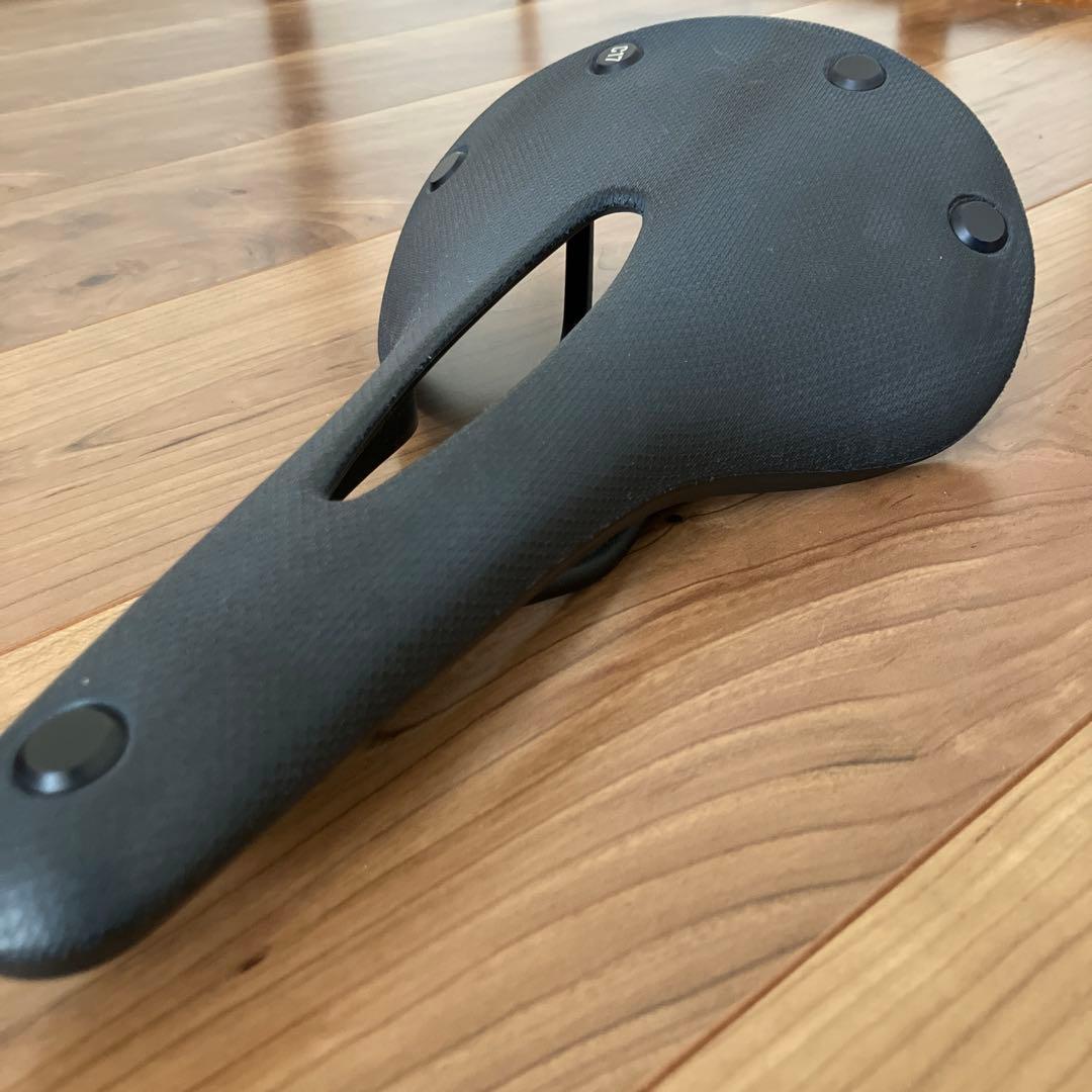 BROOKS カンビウム　C17 ブラック