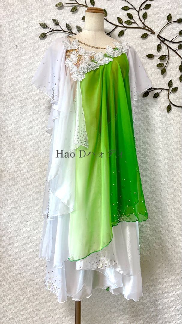 新品★スムース★ルンバ★ショーダンス★ダンスドレス★社交ダンス★競技★白グリーン