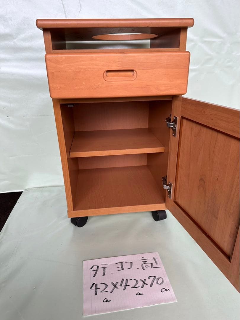 昭和レトロ　木製小物収納キャビネット 42x42x70 cm