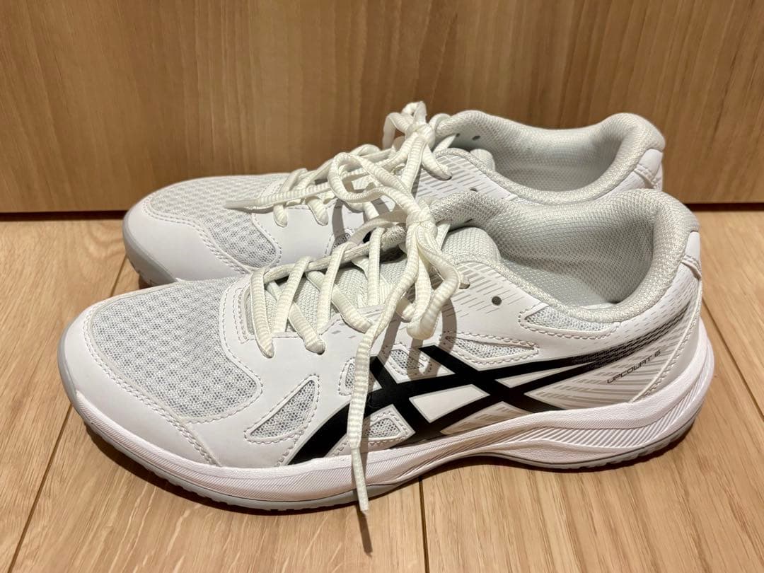 【値下げ】アシックス　バレーボールシューズ UPCOURT 6 GS ジュニア
