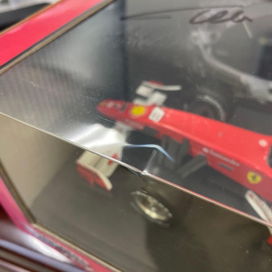 アロンソ直筆サイン入り Ferrari F10 Bahrain GP 1/18