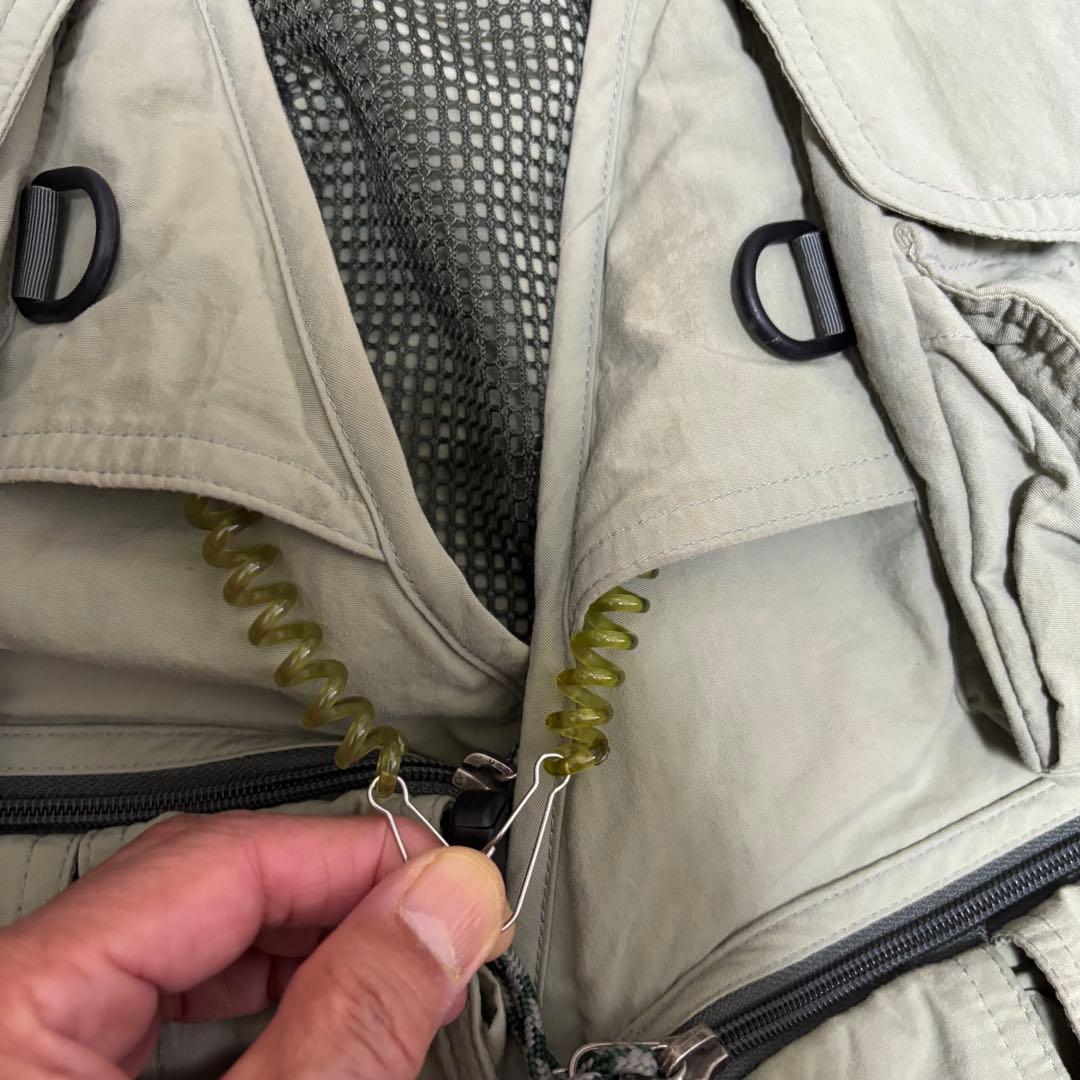 SIMMSフィッシングベスト サイズL カナダ製
