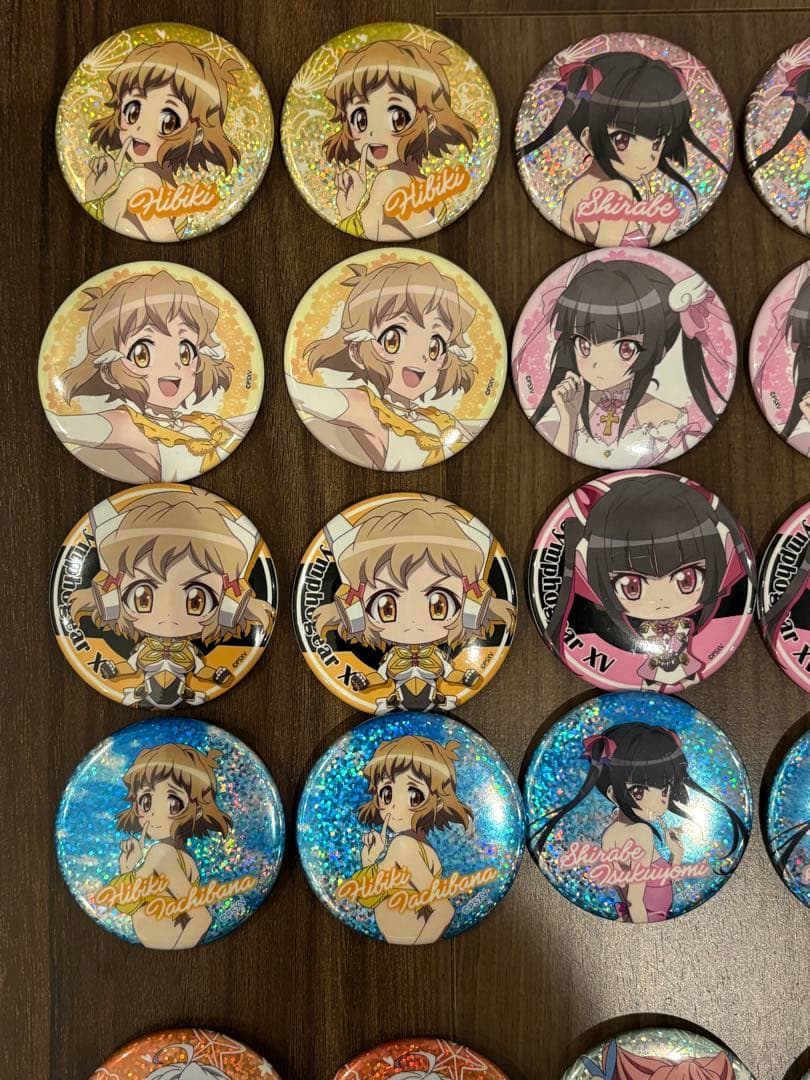 【超希少】戦姫絶唱シンフォギア 缶バッジ まとめ売り 48個セット