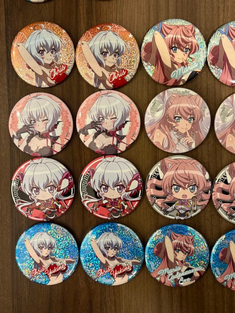 【超希少】戦姫絶唱シンフォギア 缶バッジ まとめ売り 48個セット