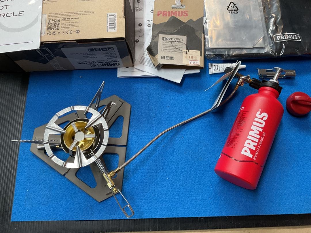 PRIMUS OMNI FUELマルチ燃料ストーブ新品未使用未点火付属品多数付き