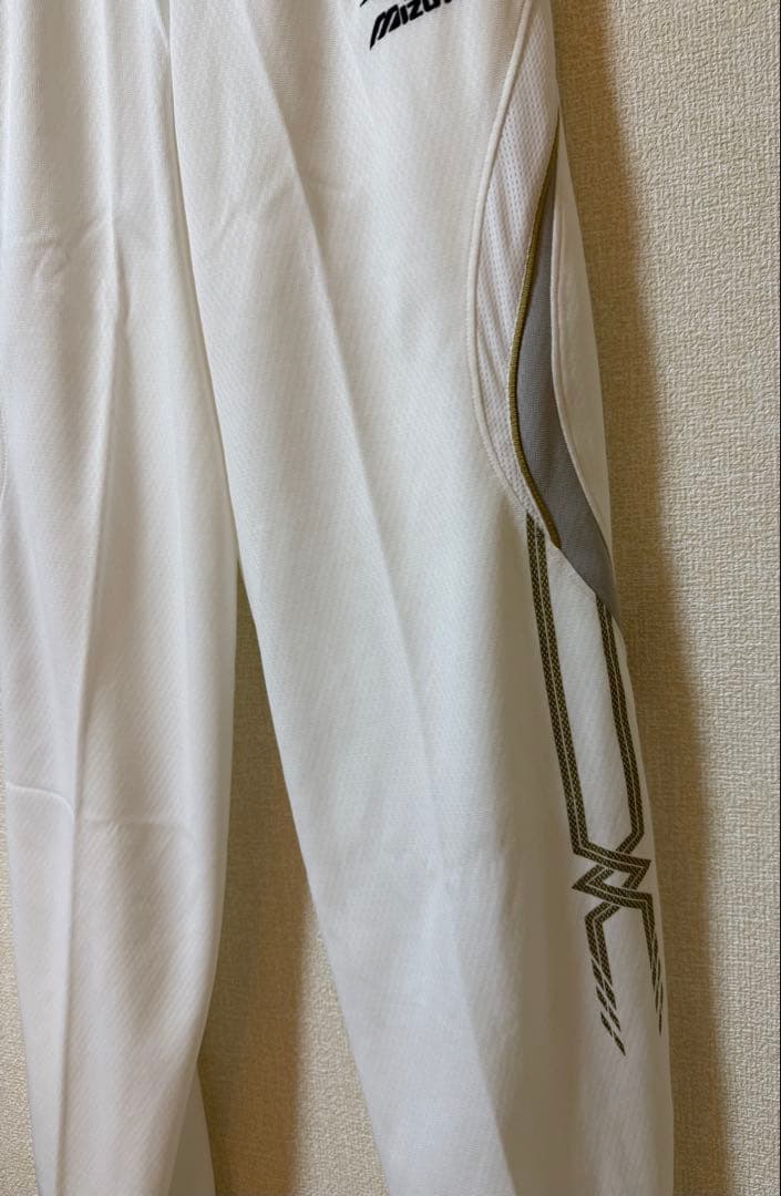 【新品タグ付】MIZUNOテクノファイントレーニングパンツ白XL