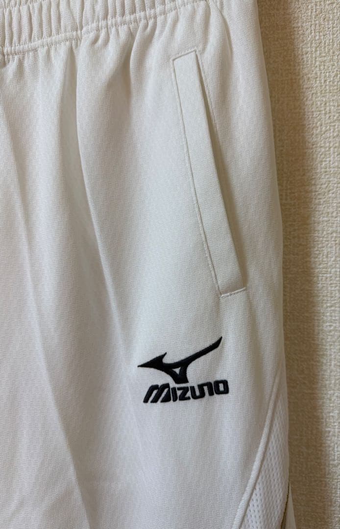 【新品タグ付】MIZUNOテクノファイントレーニングパンツ白XL