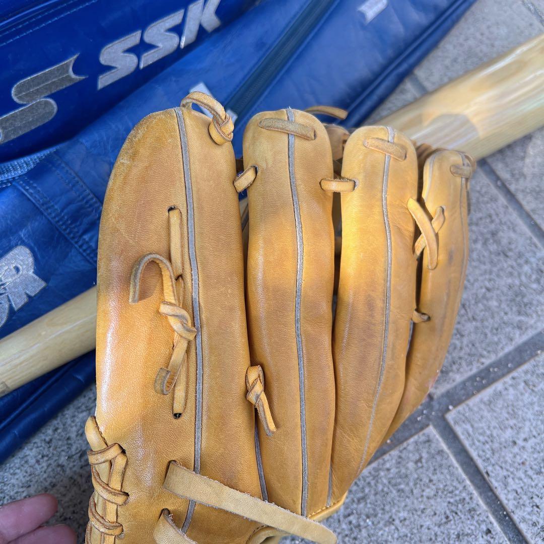 SSK 立浪モデル　グローブ　バット　バッティング手袋　スパイク（asics）