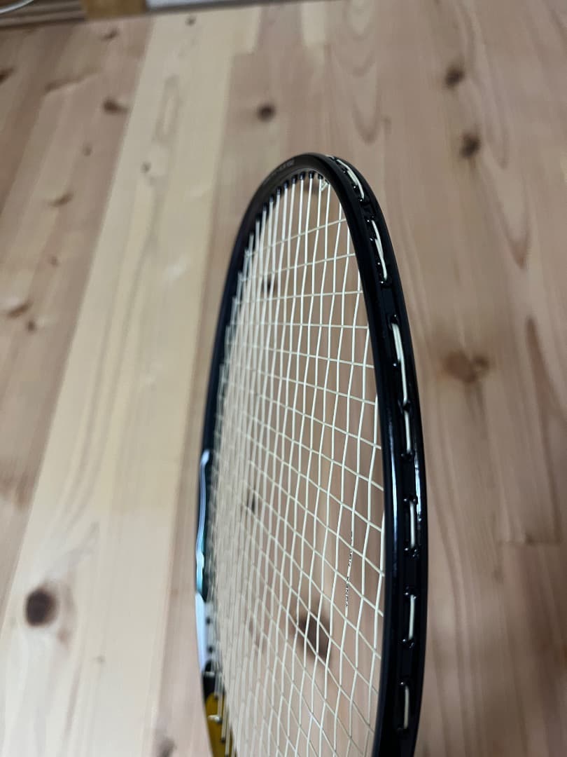 美品YONEX ヨネックスNANOSPEEDナノスピード8000後期廃番