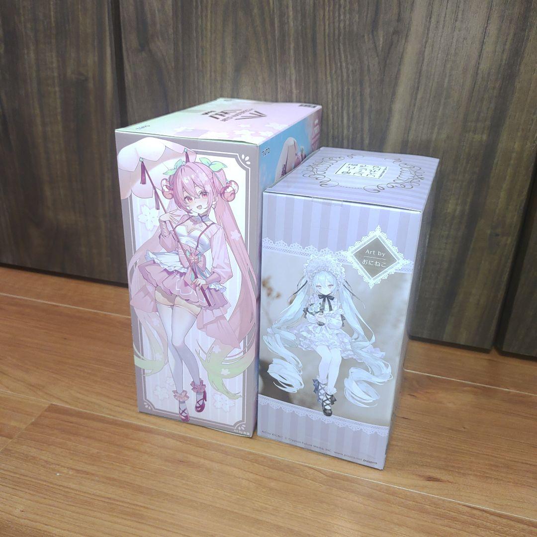 初音ミク フィギュア 雪ミク クロミ　ヴィンテージドール　amp　青薔薇 まとめ