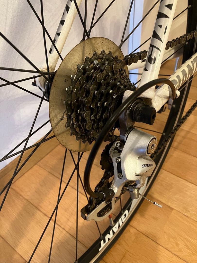 【たっくん】GIANT Defy ロードバイク サイズM 【空気入れ付き】