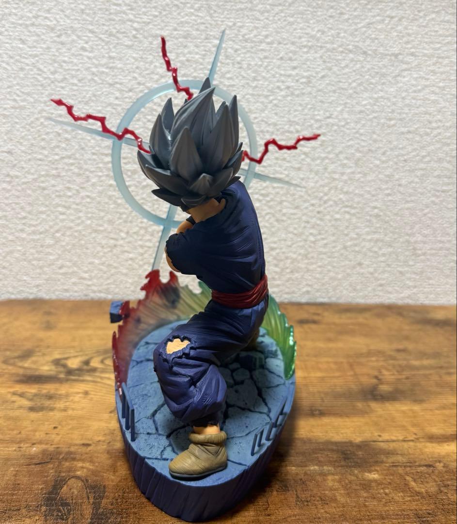 孫悟飯 ビースト フィギュアーツzero 美品 魔貫光殺砲