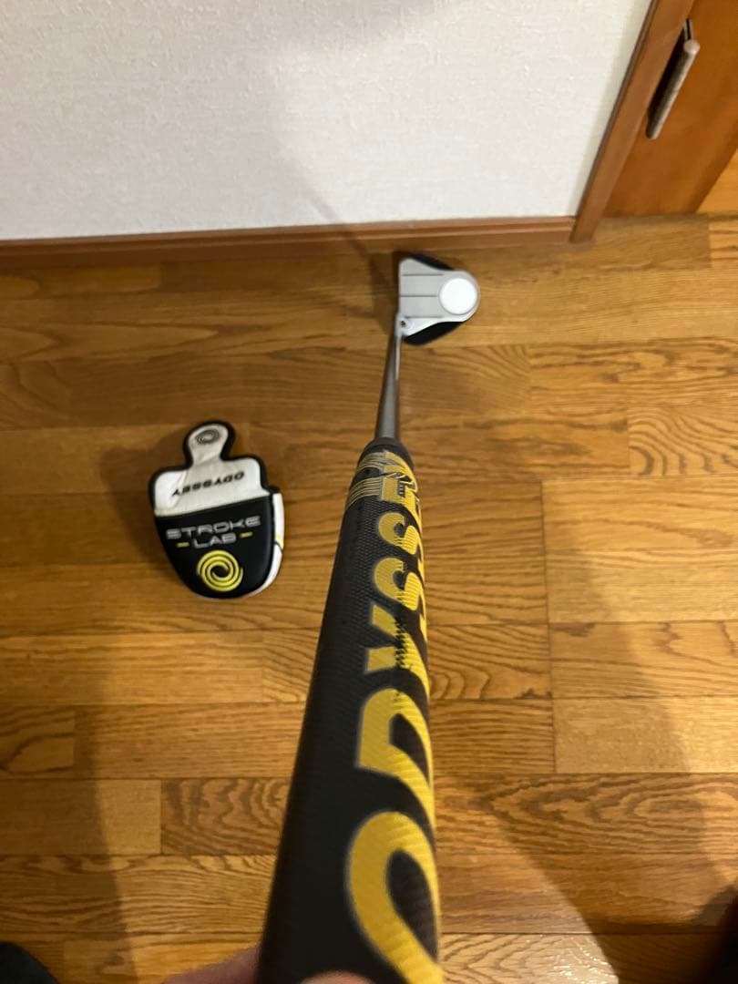 オデッセイパター ODYSSEY STROKE LAB R-BALL