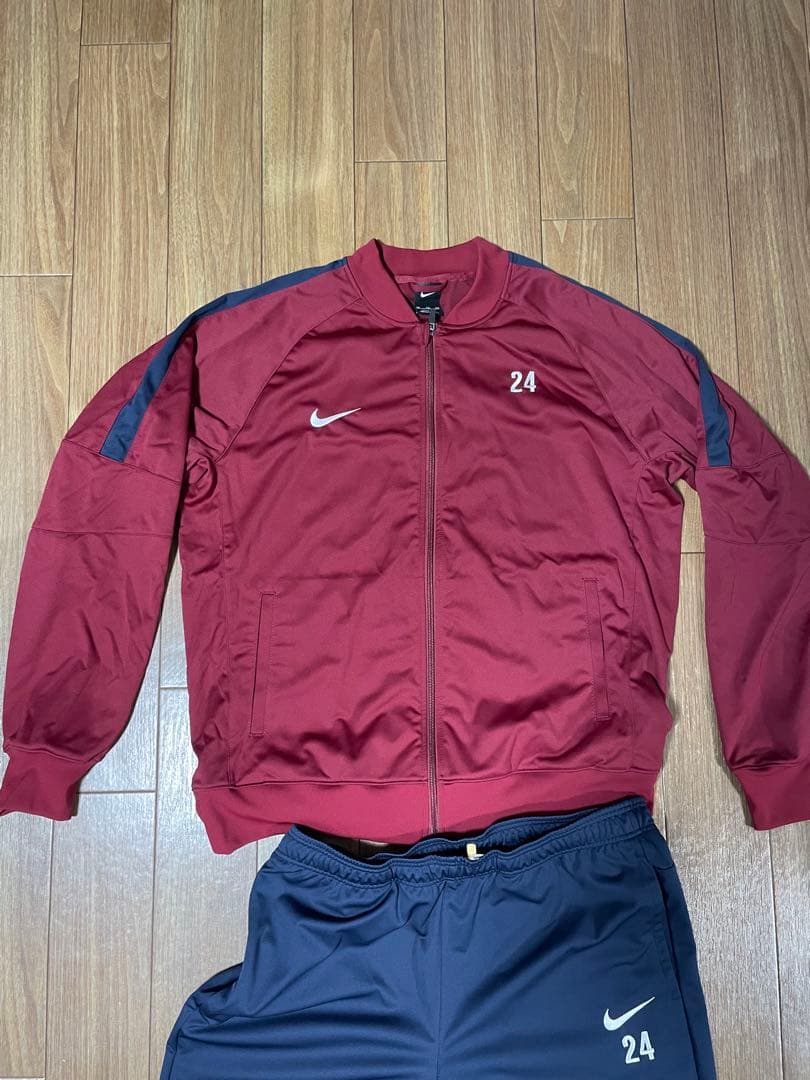 【未使用に近い】サッカー　ジャージ上下　NIKE ナイキ