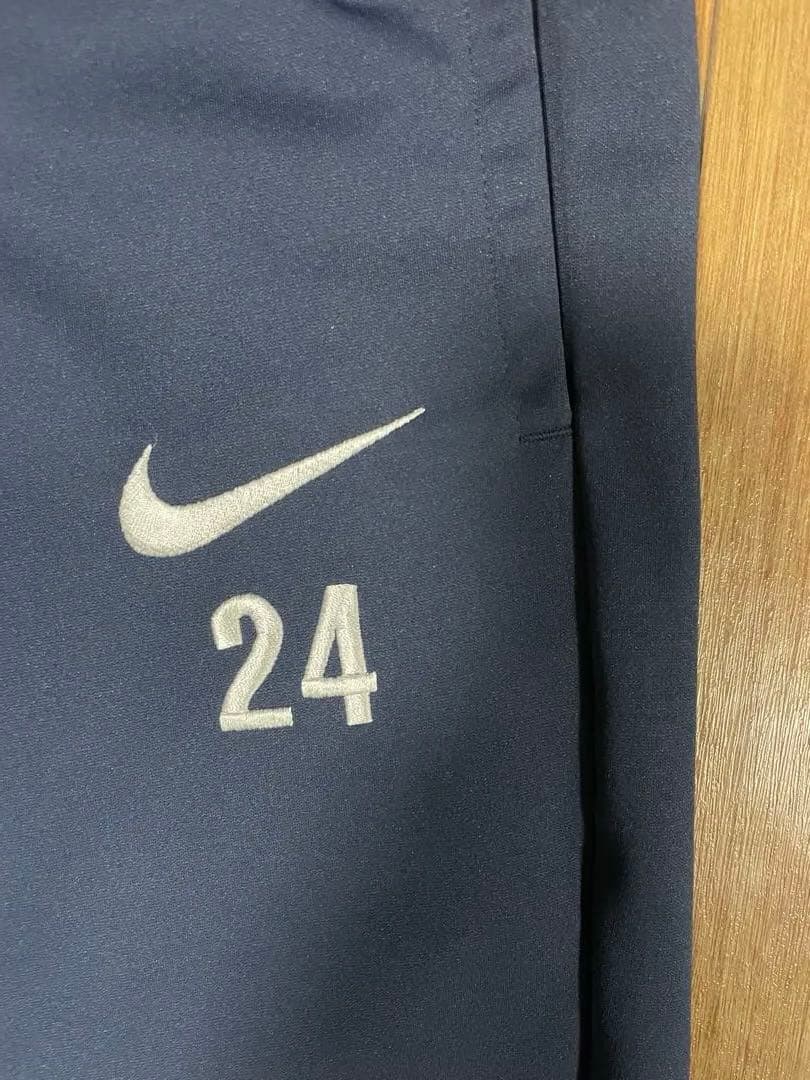 【未使用に近い】サッカー　ジャージ上下　NIKE ナイキ