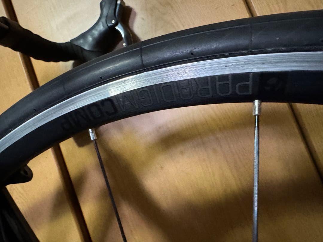 TREK EMONDA SL6 アルテグラDi2 11速　カスタム