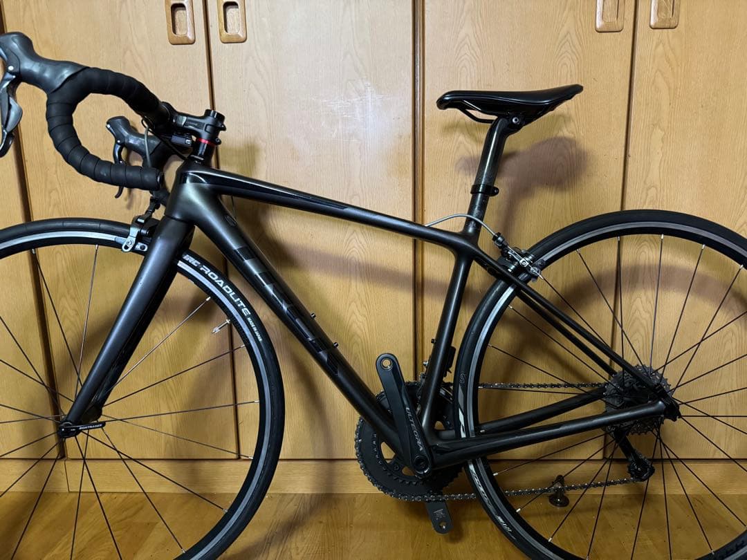 TREK EMONDA SL6 アルテグラDi2 11速　カスタム
