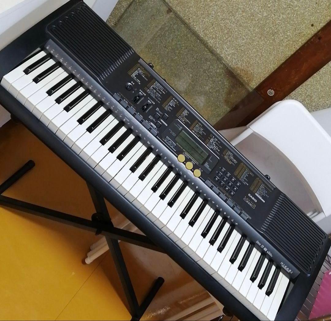 はちょり様　送料込み　CASIO　キーボード　電子ピアノ　光ナビ　lk-113